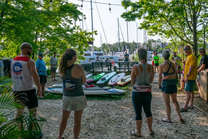 pre-training meeting and warm-up